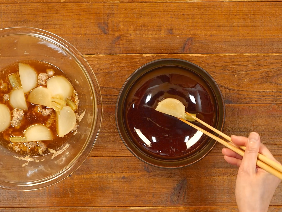 かぶのそぼろ煮（工程カット③）