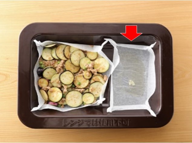 にらとトマトの中華あえ(工程)